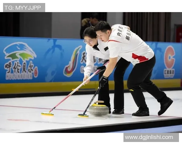 中国冰壶队与德国男队激战正酣争夺世界冠军荣耀的精彩对决
