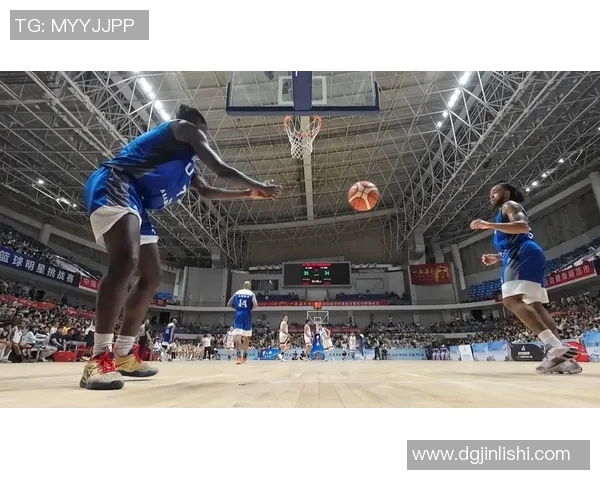 篮球明星世界篮球论坛聚焦全球篮球发展与明星球员精彩瞬间分享